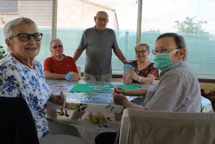 "On a besoin de retrouver de la convivialité" : les retraités d'Issoire attendent la rentrée des associations