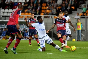Clermont Foot - Stade Brestois en cinq déclas