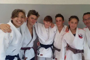 Stage fini pour cinq compétiteurs judokas