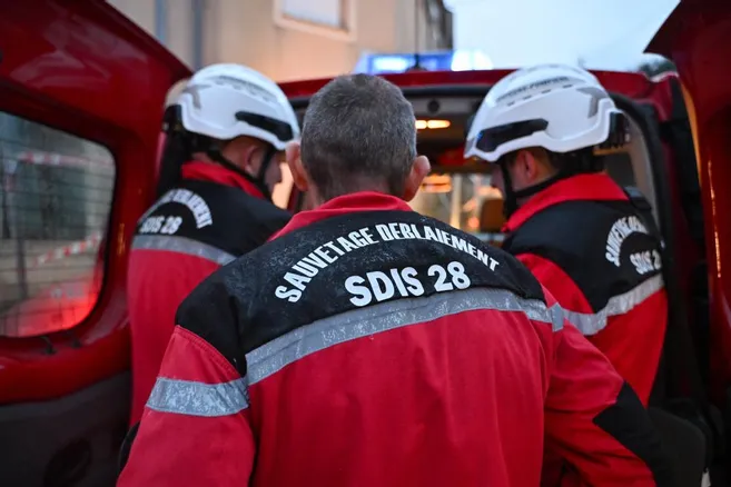 Un plafond s'effondre dans un bâtiment à Saint-Rémy-sur-Avre - L’Écho Républicain