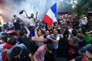 Les Bleus en finale : la joie des supporters d'Auvergne et du Limousin en images