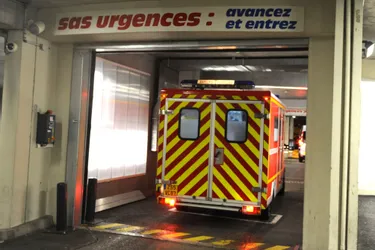Un homme chute et se blesse grièvement en tombant d'un mur à Limoges