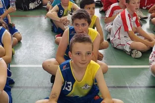 Les jeunes basketteurs en fête du mini-basket