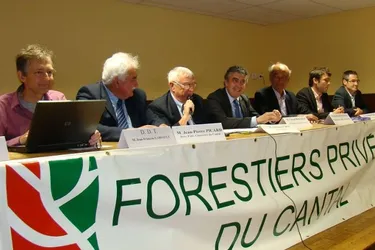 Les forestiers privés en assemblée générale à Montsalvy