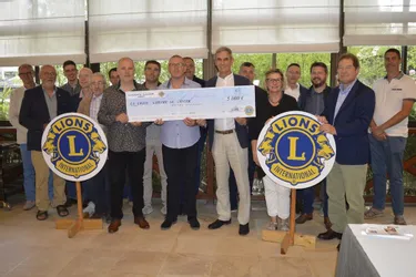 Le Lions Club Ambert Livradois soutient la Ligue contre le cancer