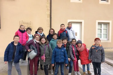 Les enfants visitent Paray-le-Monial