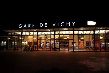 Un homme de 21 ans condamné pour avoir semé le trouble à la gare de Vichy