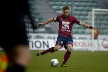 Clermont Foot : Salze prend cinq matches