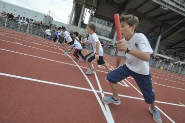 Une piste d’athlétisme flambant neuve a été inaugurée ce week-end au stade Lapeyre