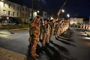 Après quatre mois sur l'opération Barkhane, les militaires du 28e régiment de transmissions d'Issoire (Puy-de-Dôme) sont de retour