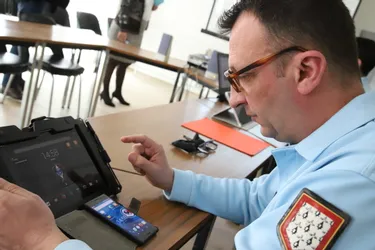 Gendarmes et policiers ont accès à tous les fichiers directement de leurs tablettes