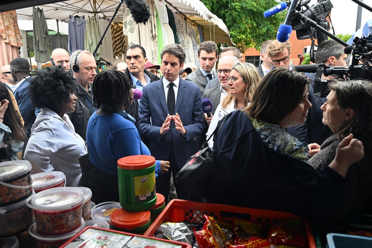 Gabriel Attal à Nevers pour soutenir Perrine Goulet : 