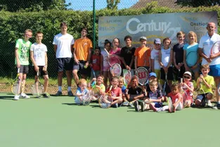 Moulins Tennis renforce son équipe pédagogique