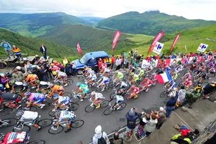 Le Cantal s'anime à un mois du Tour de France