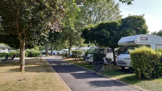 Le camping des Ptures toujours apprci - La Rpublique du Centre