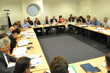 Le contrat Auvergne + lie le Conseil régional et onze communautés de communes du territoire