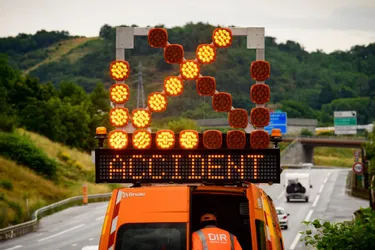 Accident sur l'autoroute A75 à Coren (Cantal) en raison des mauvaises conditions météorologiques