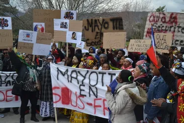 200 manifestants rassemblés à Clermont-Ferrand contre l'insécurité et la violence à Mayotte