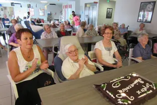 Laure Chalard fête ses 106 ans