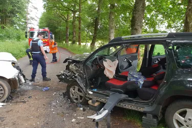 Deux blessés dans un accident de la route à Saint-Santin-Cantalès (Cantal)