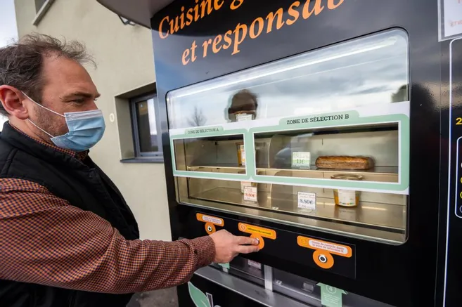 Les distributeurs automatiques de pizzas, pain, plats préparés... se  multiplient dans le Puy-de-Dôme