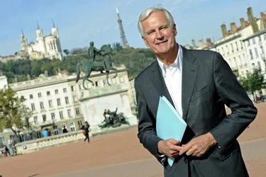 Régionales Auvergne/Rhône-Alpes : Michel Barnier reste candidat à un large rassemblement droite-centre