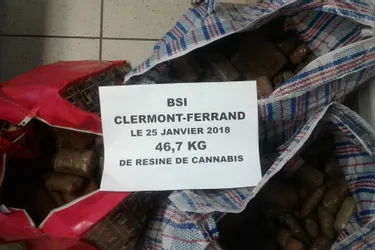 Deux ans et demi de prison pour le conducteur pris avec 46,7 kg de cannabis dans le Puy-de-Dôme