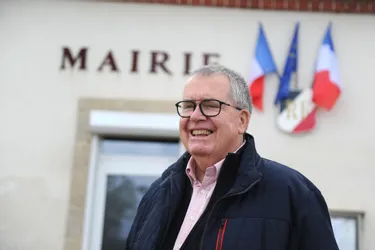 Jean-Claude Lefebvre, élu à Saint-Ennemond (Allier) pendant 43 ans, raccroche : « Aider les autres » a été son leitmotiv