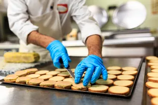 La cuisine artisanale de Brugheas (Allier) assaillie de demandes de livraisons de repas à domicile