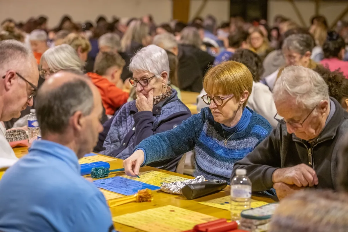 "C'est un monde à part" : dans le Cantal, le carton plein des quines