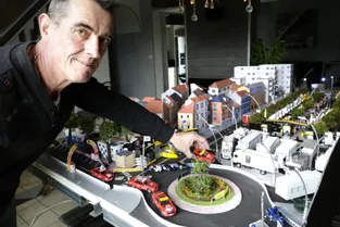 Philippe Fradin reconstitue en maquette géante une étape virtuelle du Tour de France à Cusset