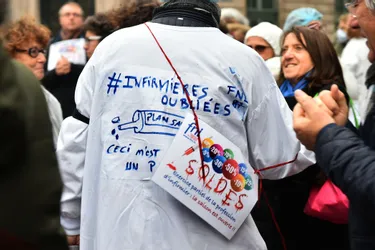 À Limoges, les infirmiers réclament une « reconnaissance » de leur rôle
