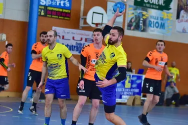 Foot, basket, hand et volley : la saison désormais terminée, les clubs de Riom (Puy-de-Dôme) se maintiennent-ils à leur niveau ? On fait le point