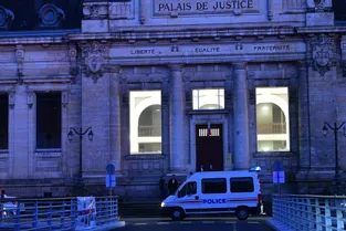 Trois ans de prison ferme pour avoir menacé un élagueur avec un fusil à pompe à Saint-Jal (Corrèze)