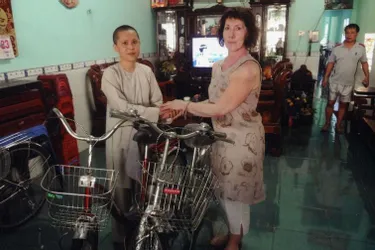 Deux bénévoles arpajonnaises se sont rendues au Vietnam