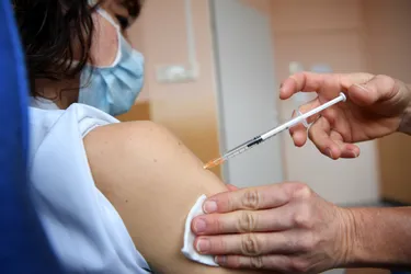 La campagne de vaccination s'accélère dans le Puy-de-Dôme