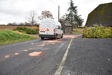 Deux blessés légers dans un choc frontal entre deux voitures à Voutezac (Corrèze)