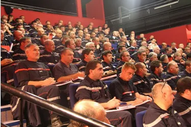 Les pompiers puydômois réunis en assemblée à Blanzat
