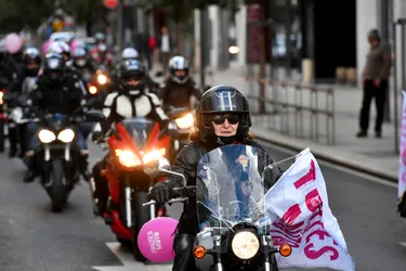 Plus de 400 motards rassemblés à Vichy pour la journée internationale des droits de la femme