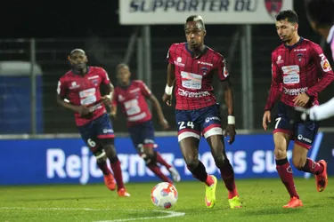 Ligue 2 : le Clermont Foot reçoit Le Havre ce lundi soir