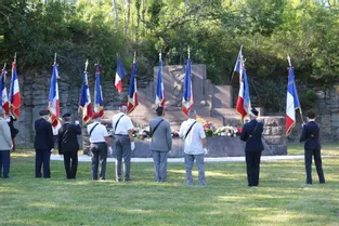Cérémonie en souvenir des fusillés du 13 juillet 1944 à Orcines (Puy-de-Dôme)