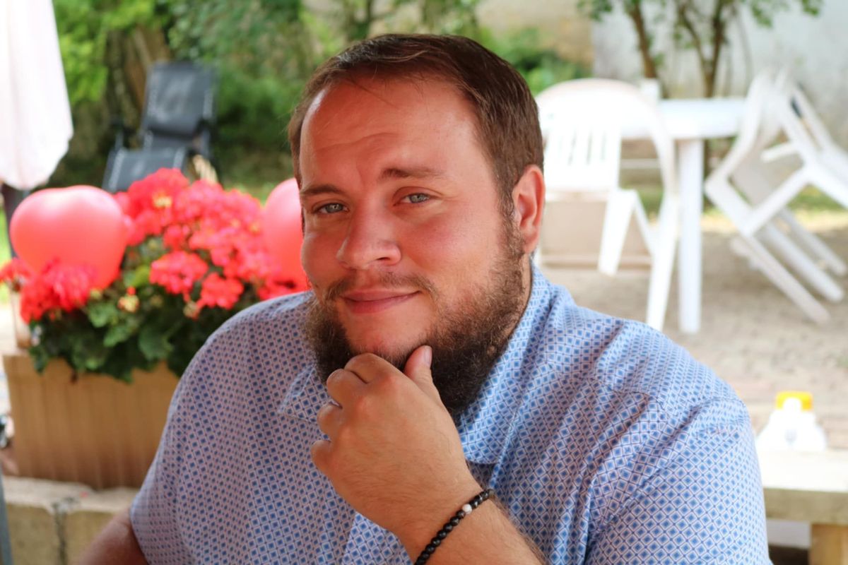 "Un bon gars", "toujours souriant" : l'homme mort dans un accident de la route mercredi était cuisinier à la CRS52 de Sancerre