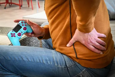 Des conseils aux joueurs de jeux vidéo pour éviter les douleurs et le mal de dos