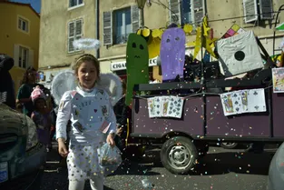 "Imagine ton carnaval" à Issoire : et si les dessins de vos enfants étaient affichés chez les commerçants ?