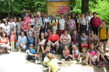 Le comité des fêtes au parc de Peaugres