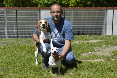 Fabien Salles diversifie son activité en ouvrant une pension canine à Ambert (Puy-de-Dôme)