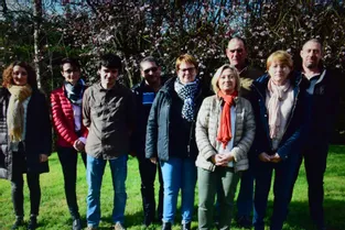 Municipales : Brigitte Dousset a présenté ses colistiers à Chambérat (Allier)
