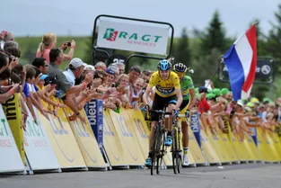 Le col du Béal à la fête en 2020 avec de nombreuses courses dont le Tour de France
