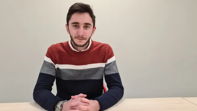Thomas Ragot Rencontre avec Thomas Ragot, 20 ans, conseiller municipal à Cieux en ...