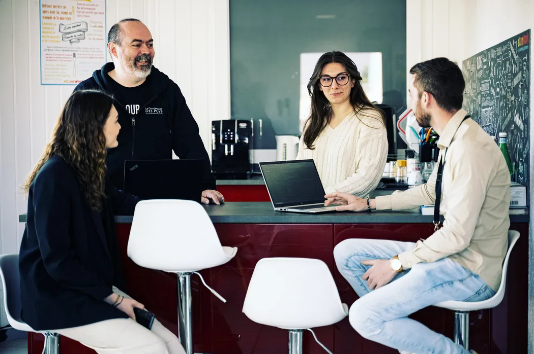 Pourquoi les espaces de coworking cartonnent dans le Puy-de-Dôme ? - La ...